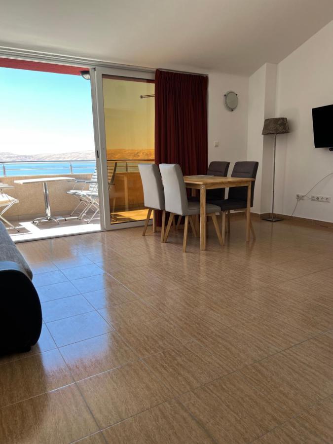 Apartments Angela Cesarica Buitenkant foto